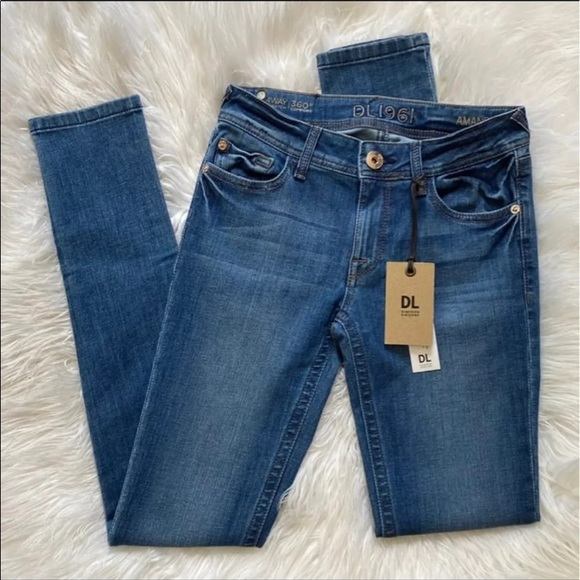 DL1961 Amanda Skinny Jean in Madison NWT 24 - Picture 7 of 12